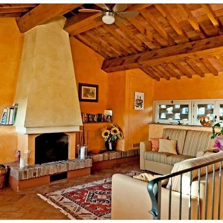 Holiday home Casina Botinaccio